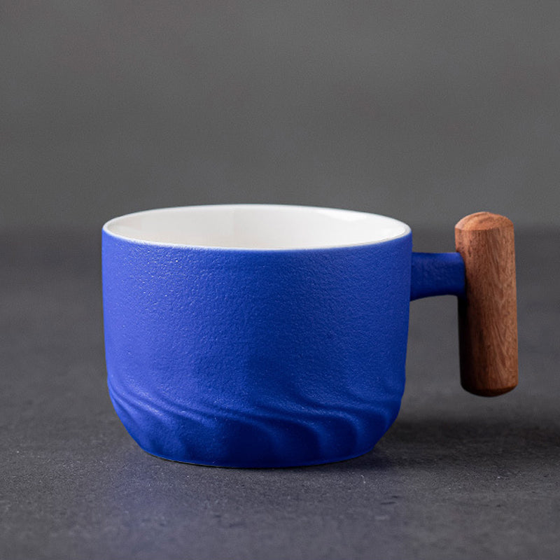 Handgefertigte Retro-Kaffeetasse aus Keramik