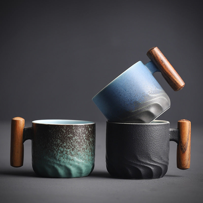 Handgefertigte Retro-Kaffeetasse aus Keramik