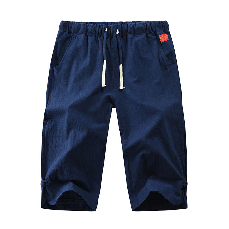 Lässige Cropped-Hose für Herren im Sommer